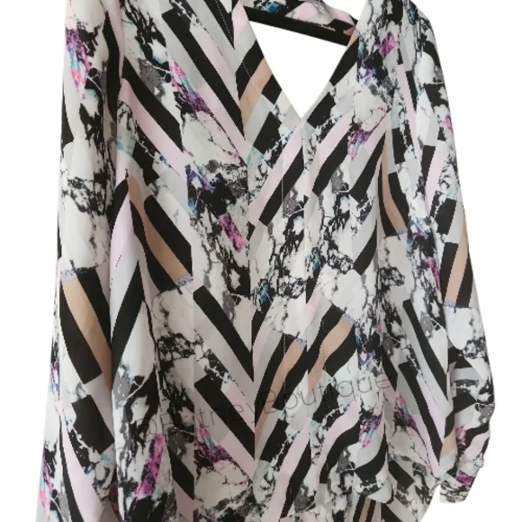 EUC Jennifer Lopez | Black and Pink Chevron Patterned Blouse - Picture 2 of 4